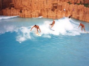 Искусственные волны: предыстория и первые установки