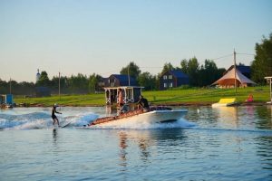 Искусственные волны в России